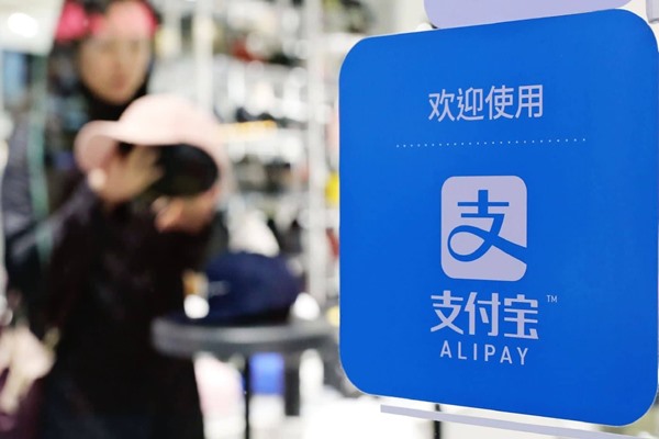 女人都是用什么交友软件聊天的？